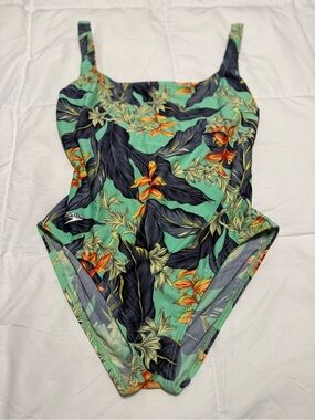 Speedo women size 14 Green Tropical One-Piece Swimsuit